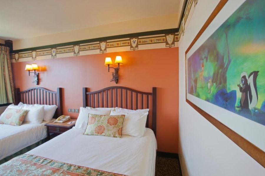 מלון Disney Sequoia Lodge